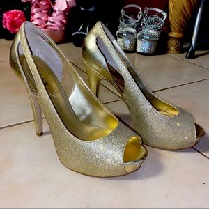 Guess Glittery Heels
